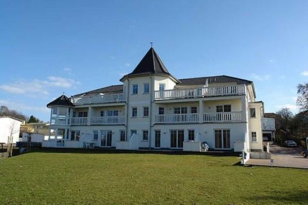 Schlösschen am Schmachter See