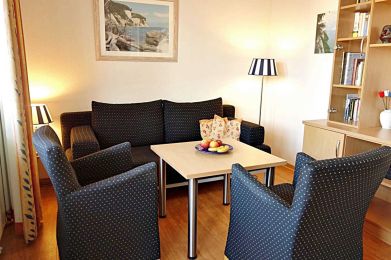 Haus Volksbank - 90307